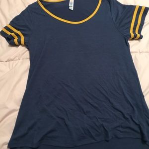 Lularoe shirt